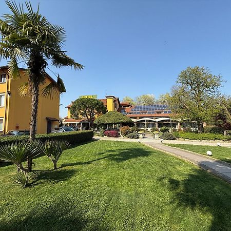 La Bergamina Hotel & Restaurant อาร์กอเร ภายนอก รูปภาพ