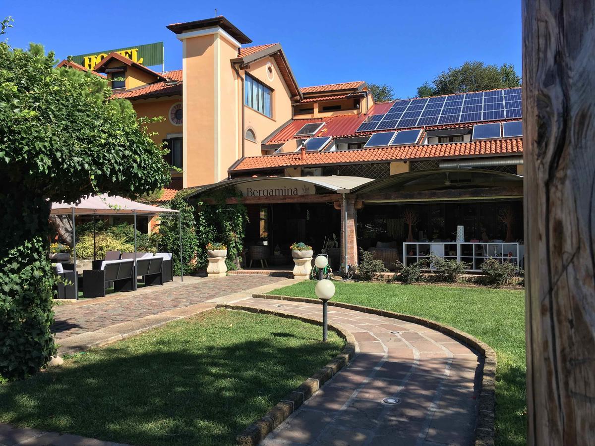 La Bergamina Hotel & Restaurant อาร์กอเร ภายนอก รูปภาพ