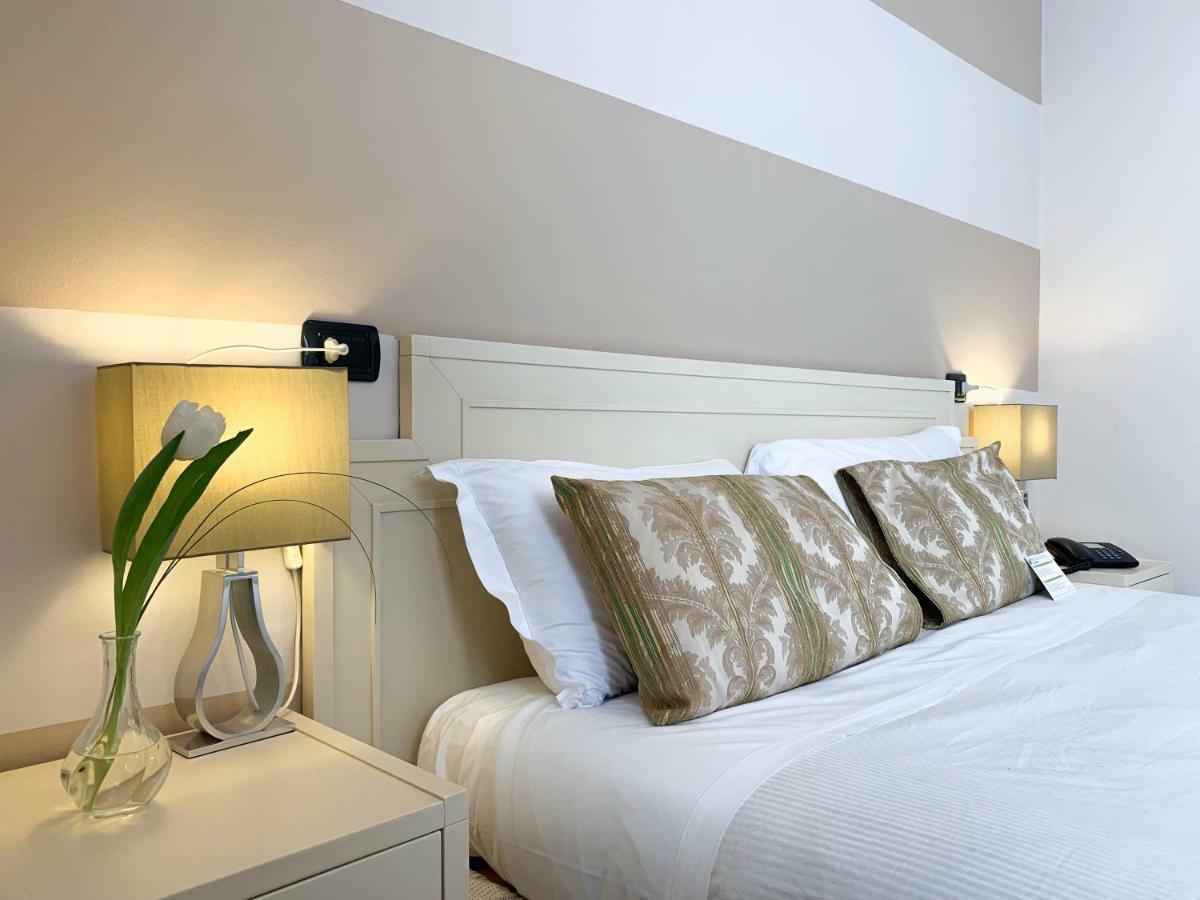La Bergamina Hotel & Restaurant อาร์กอเร ภายนอก รูปภาพ